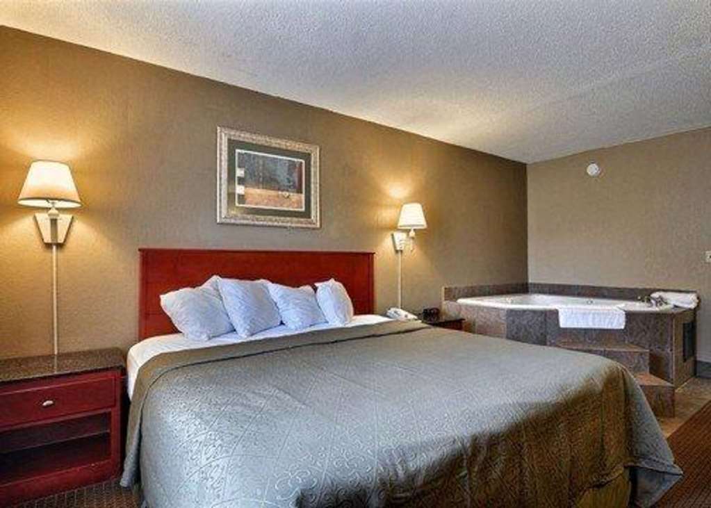 Quality & West Hotel Bedford